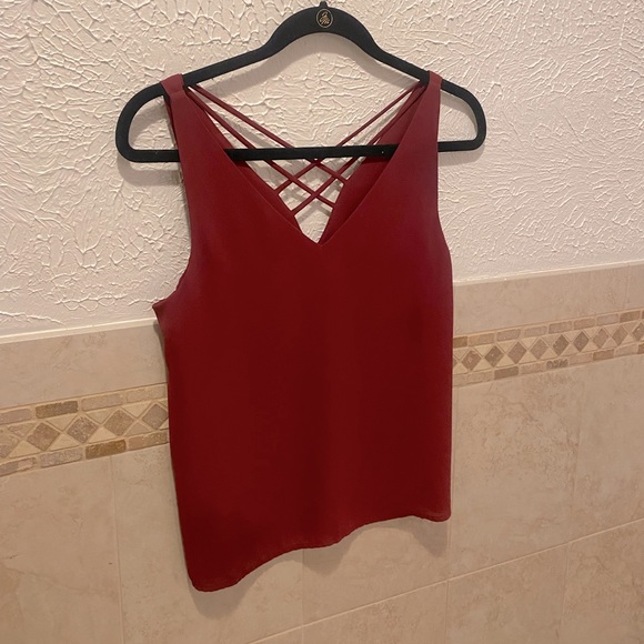 Express Top - Picture 1 of 3